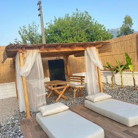 Mesmerizing Bungalow With Private Pool Close To Beach In Babatasi Apartman Fethiye